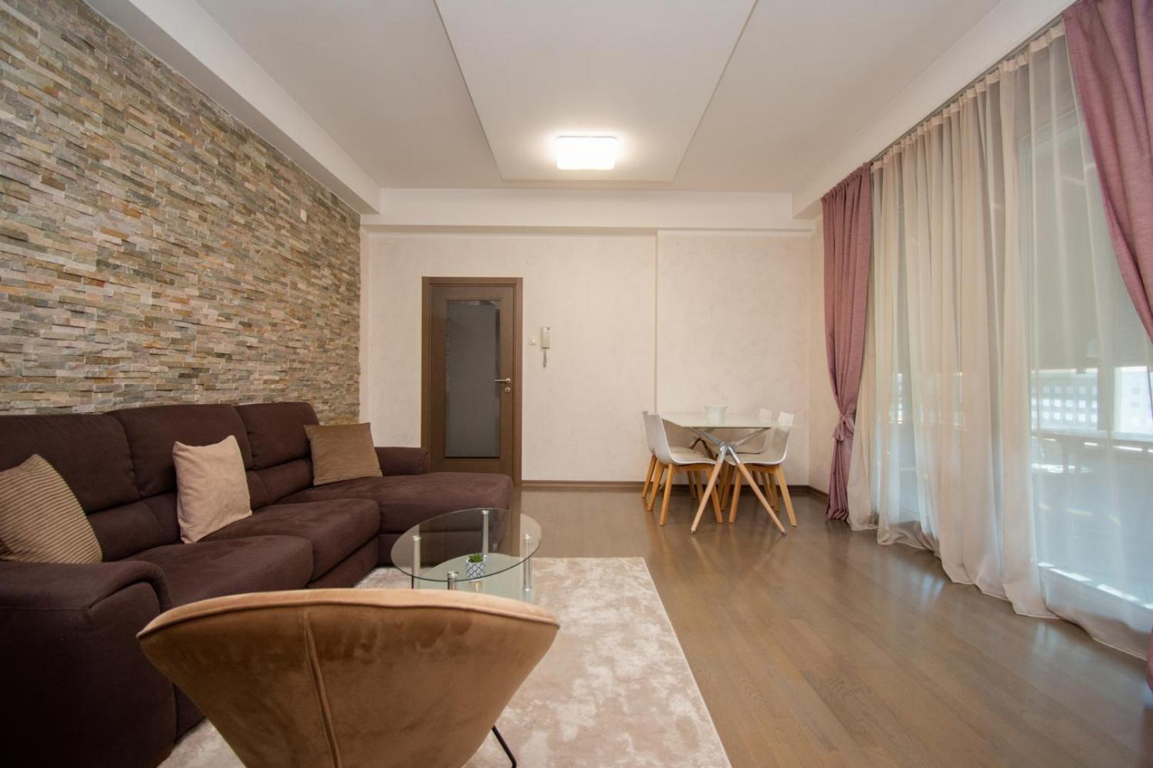 Maxim Compass Apartment Podgorica Extérieur photo